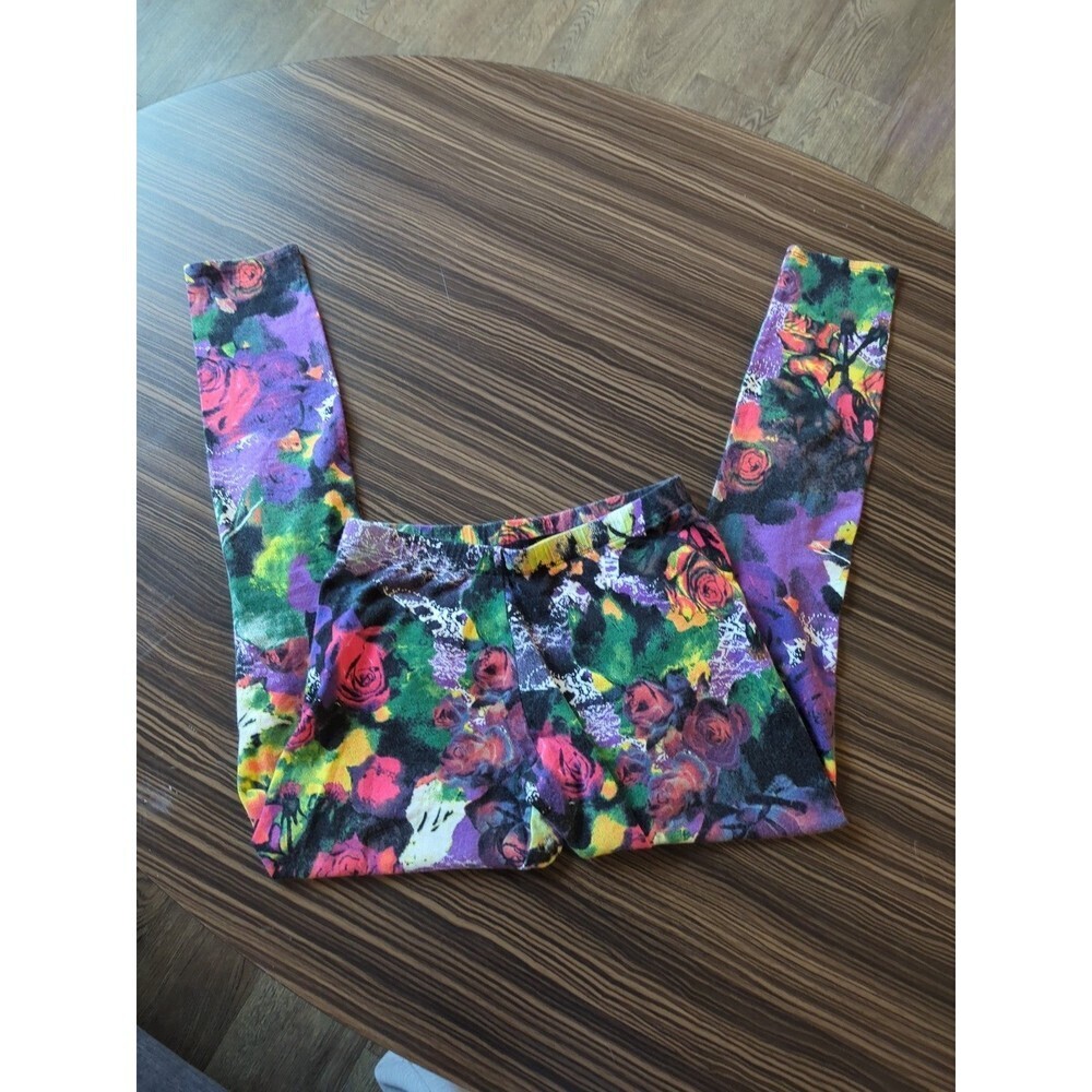 Material Girl Size Small Floral‎ Leggings